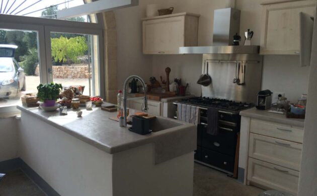 realizzazione cucina in cemento - lavandino in cemento - piano cucina -arte ippolito